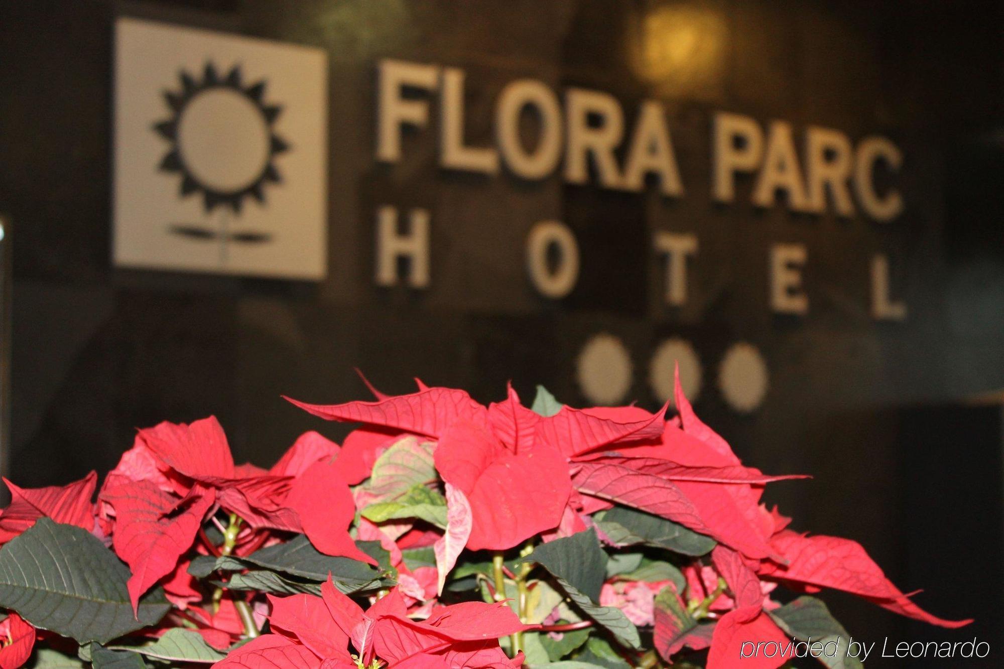 Hotel Flora Parc Кастелдефелс Екстериор снимка